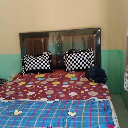Express O 91938 Grace Kost & Hostel Tiga Binanga Zewnętrze zdjęcie
