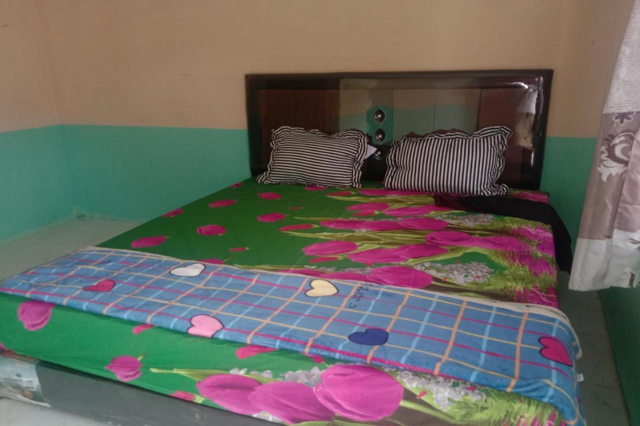 Express O 91938 Grace Kost & Hostel Tiga Binanga Zewnętrze zdjęcie
